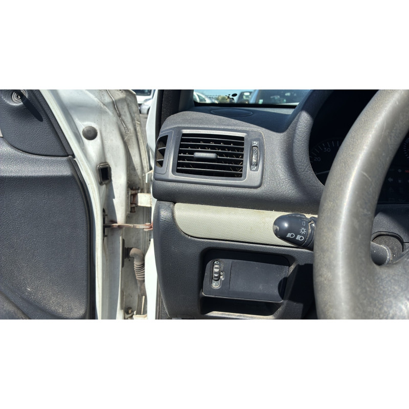 Optique avant principal droit (feux)(phare) RENAULT CLIO 2 Photo n°19