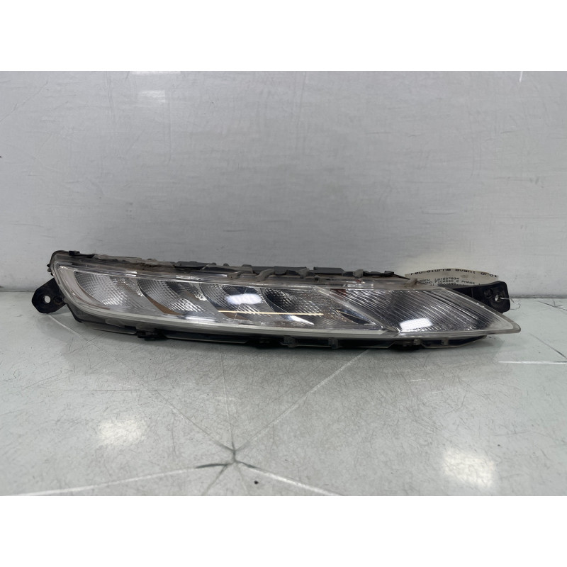 Feu diurne avant droit CITROEN C4 GRAND PICASSO 2 Photo n°4
