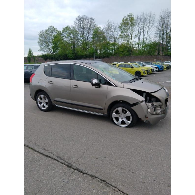 Feu arriere secondaire gauche (feux) PEUGEOT 3008 1 Photo n°5
