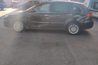 Bras essuie glace avant droit FIAT CROMA 2