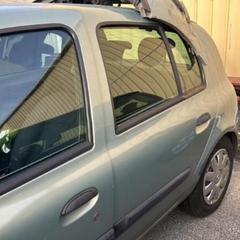 Serrure avant droit RENAULT CLIO 2 Photo n°9