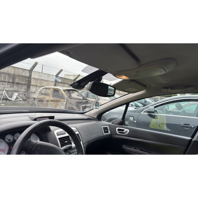 Pretensionneur de ceinture avant gauche PEUGEOT 307 Photo n°17