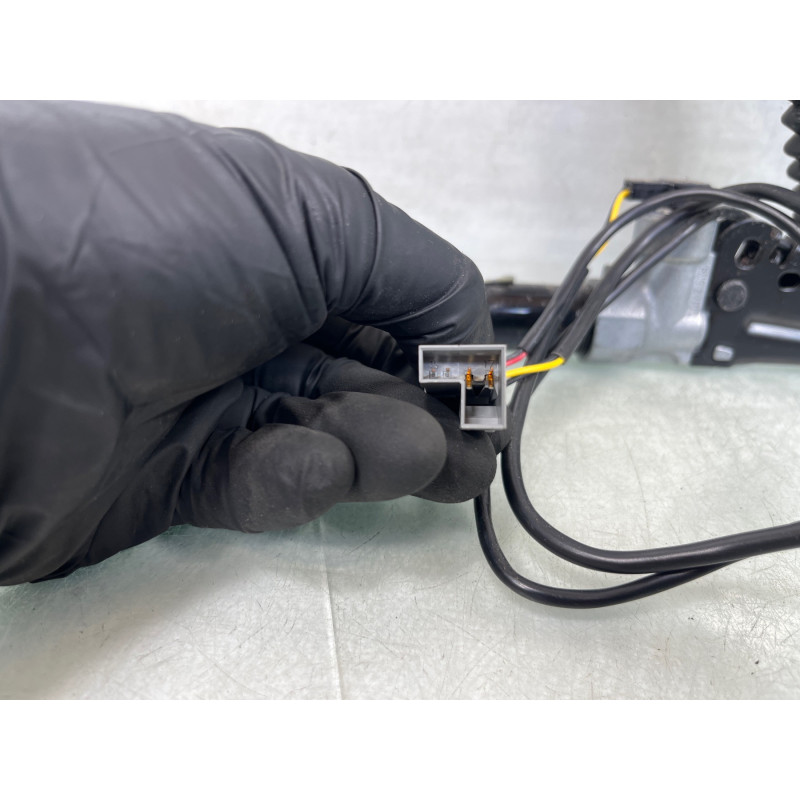 Pretensionneur de ceinture avant droit MINI MINI 2 R60 Photo n°4