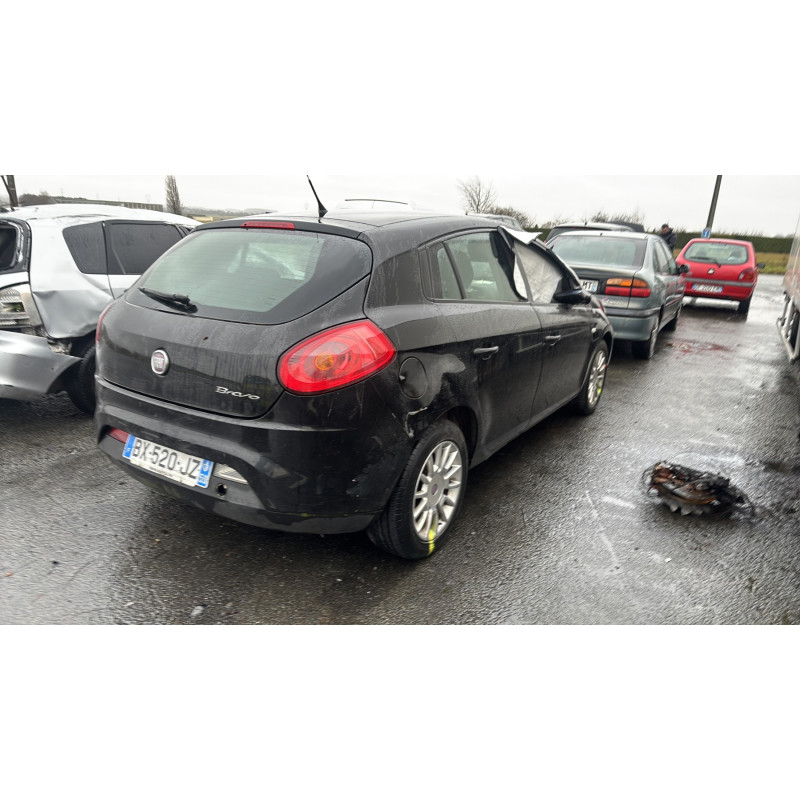Pretensionneur de ceinture avant droit FIAT BRAVO 2 Photo n°8