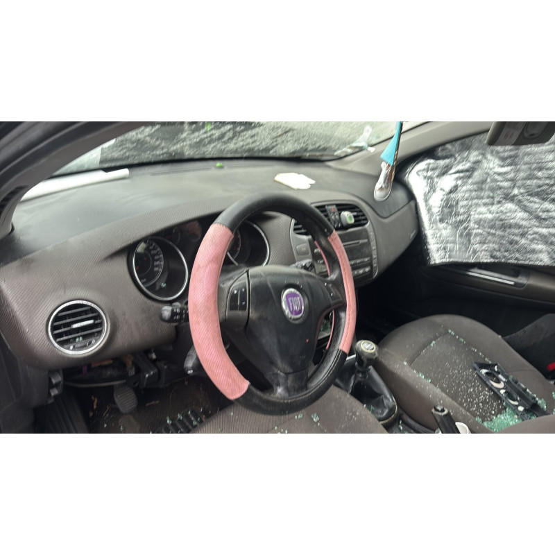 Pretensionneur de ceinture avant droit FIAT BRAVO 2 Photo n°16