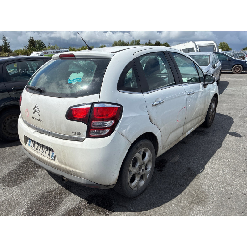 Pare choc arriere CITROEN C3 2 Photo n°9