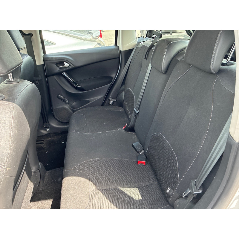 Pare choc arriere CITROEN C3 2 Photo n°15