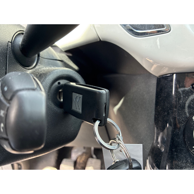 Pare choc arriere CITROEN C3 2 Photo n°20