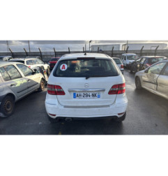 Renfort pare choc avant (traverse) MERCEDES CLASSE B 245