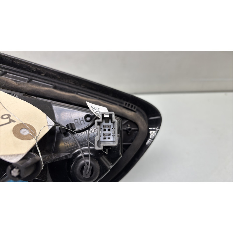 Feu arriere secondaire droit (feux) FORD PUMA 2 Photo n°3