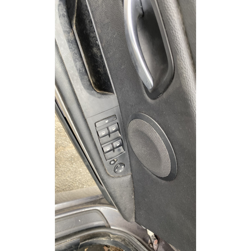 Pretensionneur de ceinture arriere droit BMW SERIE 3 E90 Photo n°14