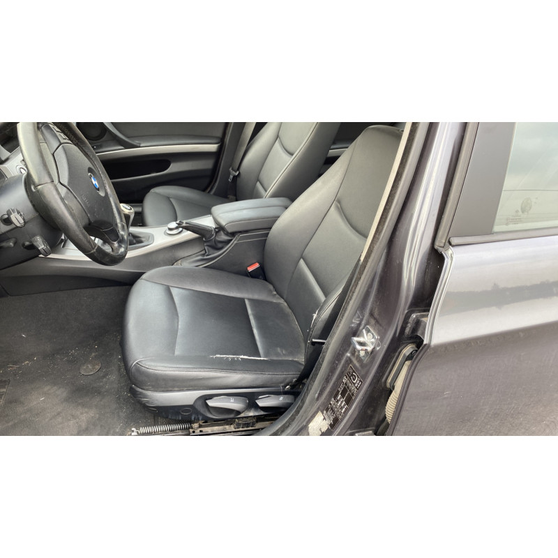 Pretensionneur de ceinture arriere droit BMW SERIE 3 E90 Photo n°15