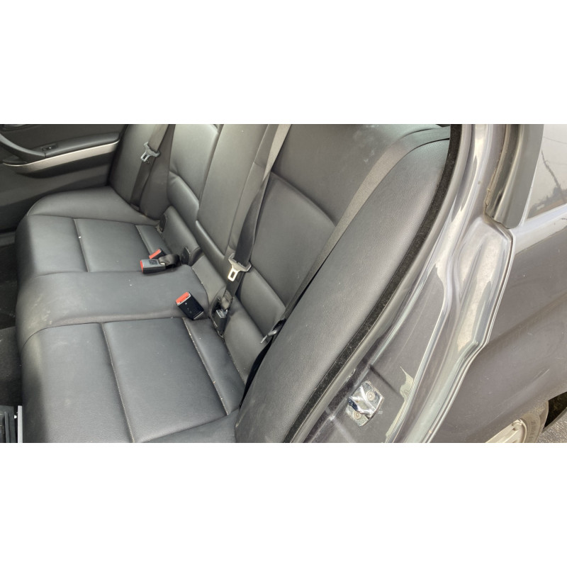 Pretensionneur de ceinture arriere droit BMW SERIE 3 E90 Photo n°16