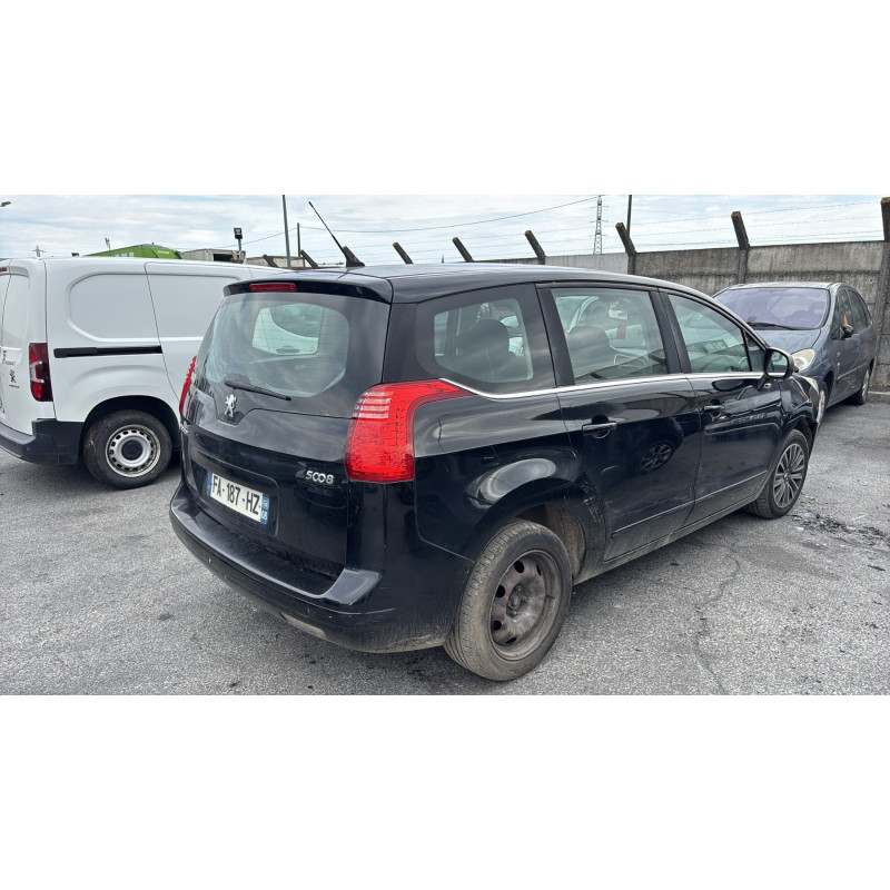 Pretensionneur de ceinture avant droit PEUGEOT 5008 1 Photo n°8
