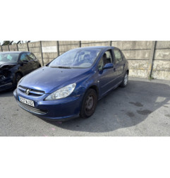 Attache ceinture avant gauche PEUGEOT 307