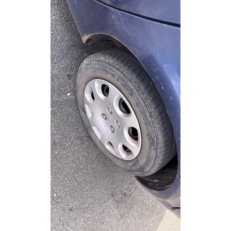 Attache ceinture avant gauche PEUGEOT 307 Photo n°12