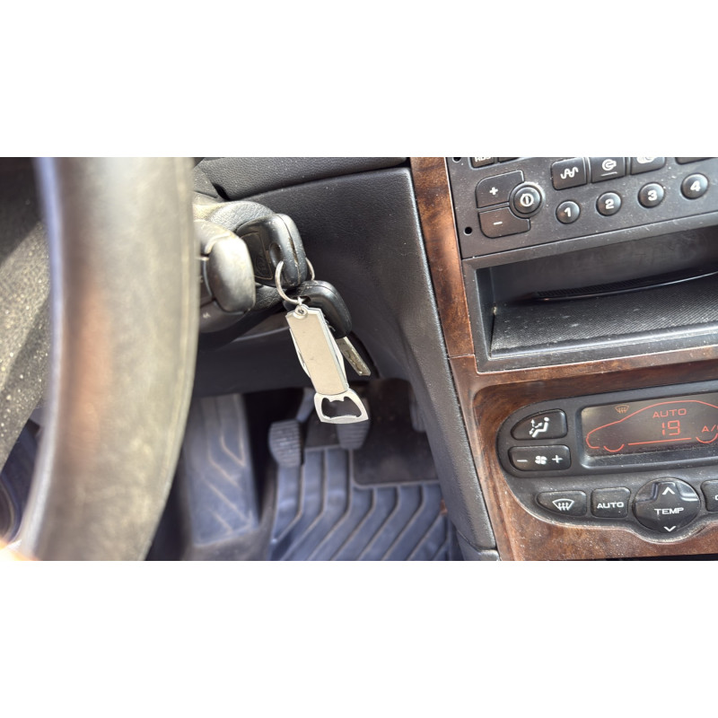 Attache ceinture avant gauche PEUGEOT 307 Photo n°14