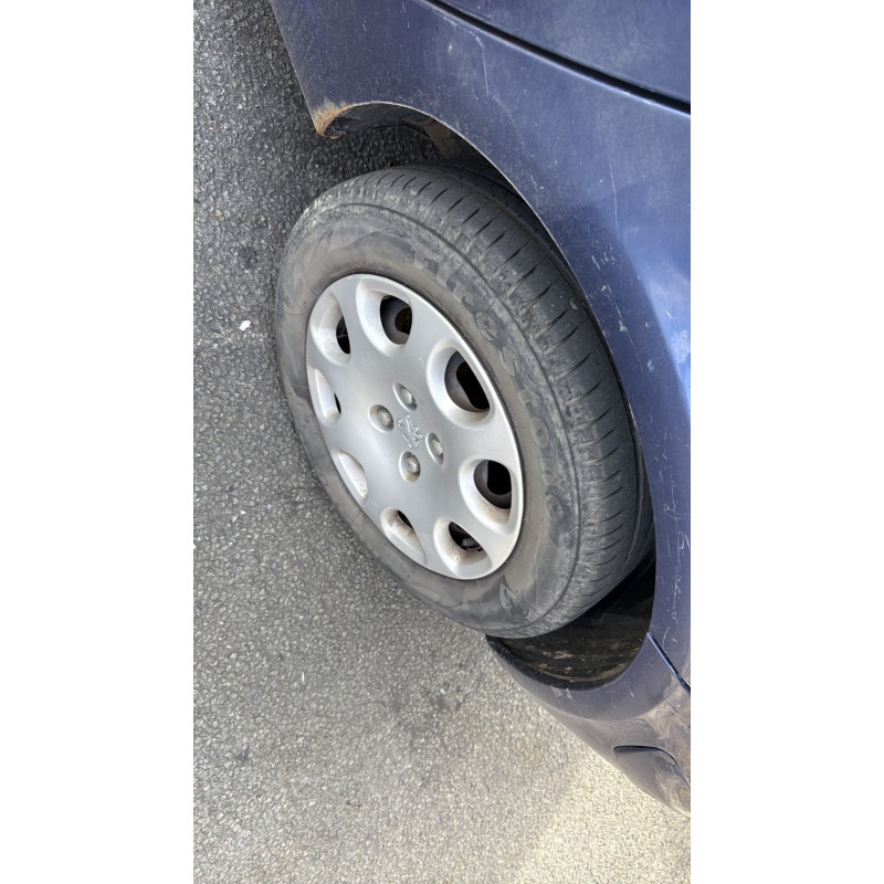 Attache ceinture avant gauche PEUGEOT 307 Photo n°16