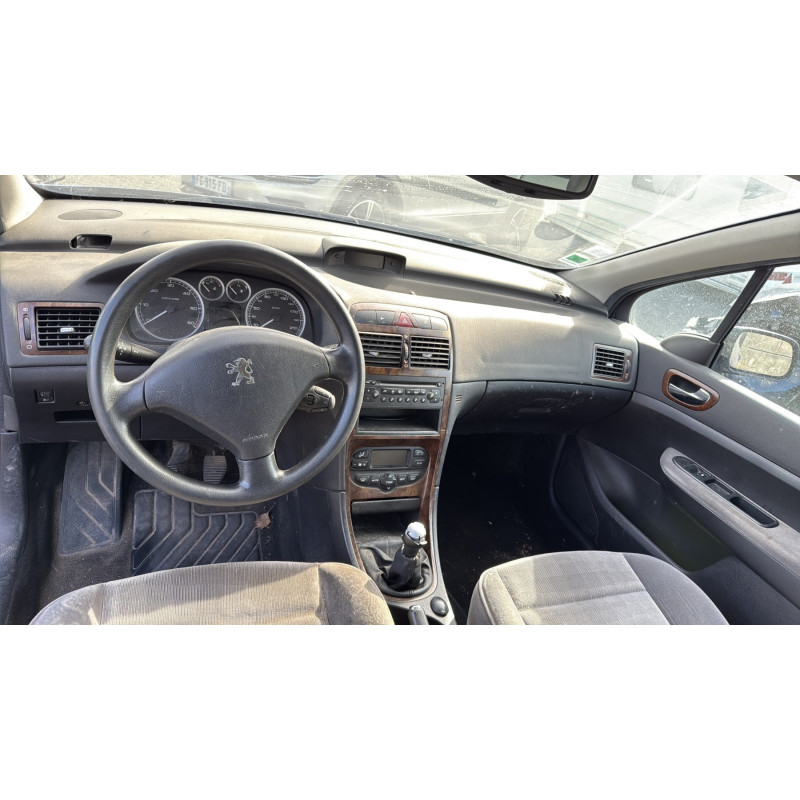 Attache ceinture avant gauche PEUGEOT 307 Photo n°19