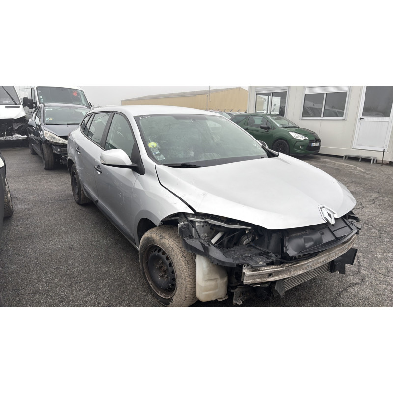 Aile avant droit RENAULT MEGANE 3 Photo n°8