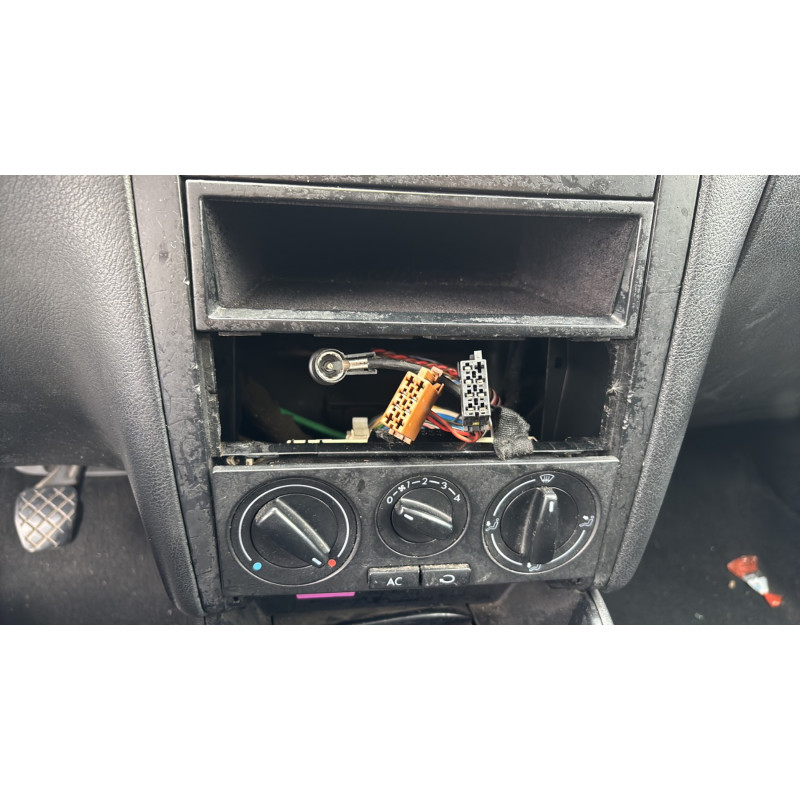 Amortisseur avant gauche VOLKSWAGEN GOLF 4 Photo n°17
