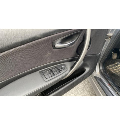 Pretensionneur de ceinture avant droit BMW SERIE 1 E87