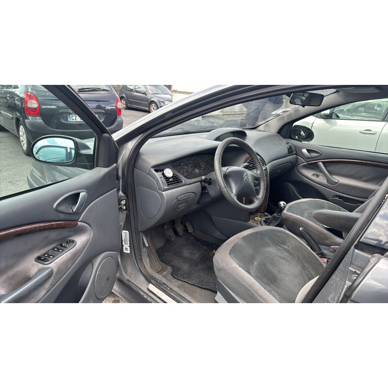 Moteur CITROEN C5 1 Photo n°13