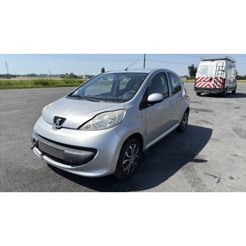 Pretensionneur de ceinture avant gauche PEUGEOT 107 Photo n°5