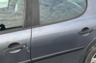 Bras essuie glace arriere PEUGEOT 207