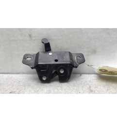 Serrure de coffre PEUGEOT 106