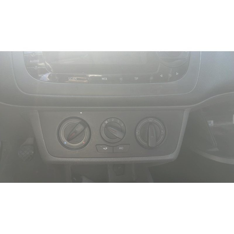 Aile avant droit SEAT IBIZA 4 Photo n°17
