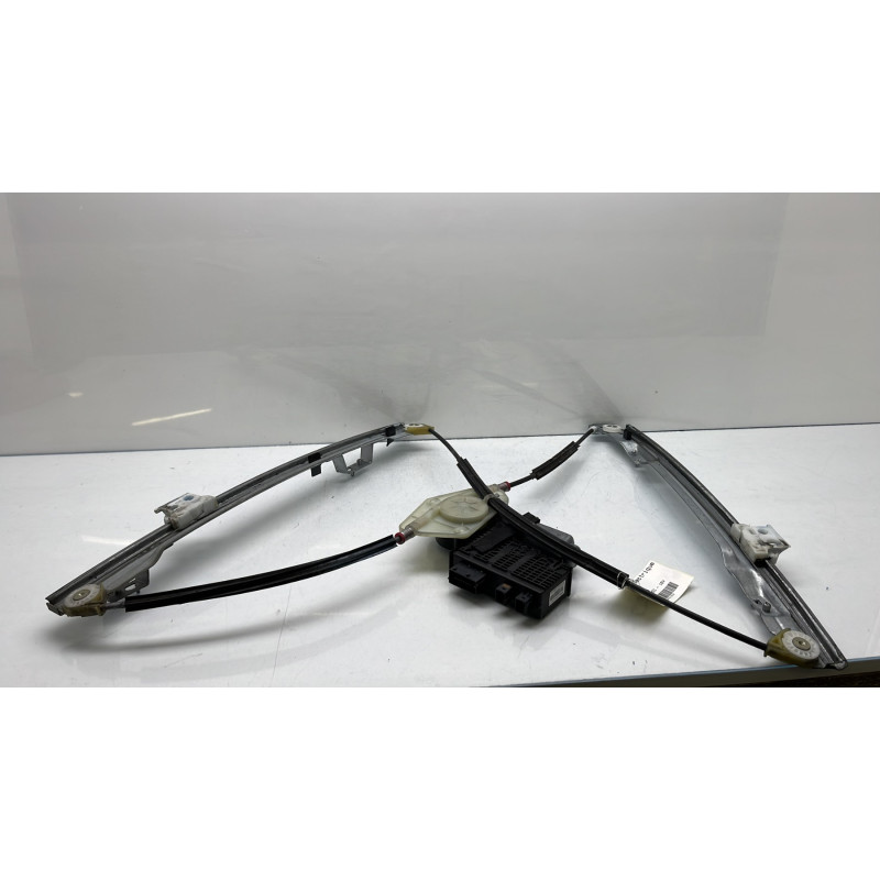 Leve vitre electrique avant gauche CITROEN C4 PICASSO 1 Photo n°4