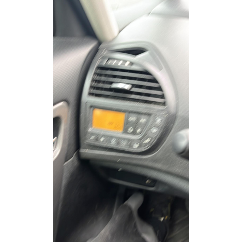 Leve vitre electrique avant gauche CITROEN C4 PICASSO 1 Photo n°19