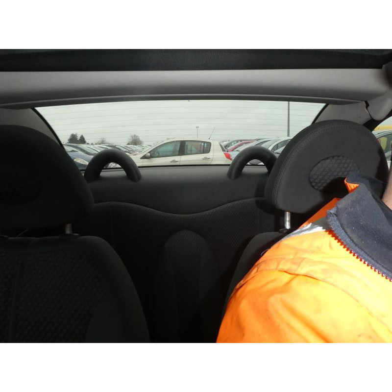 Pretensionneur de ceinture avant droit NISSAN MICRA 3 Photo n°11