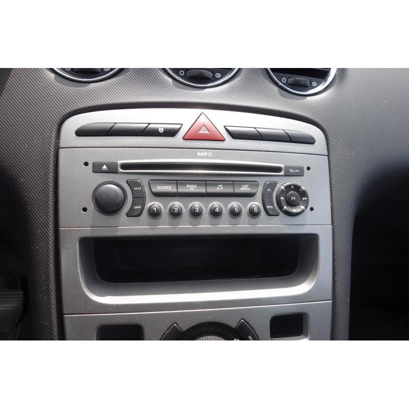 Pretensionneur de ceinture avant droit PEUGEOT 308 1 SW Photo n°12
