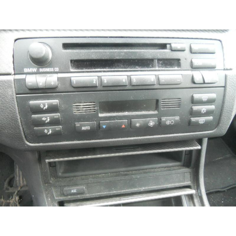 Pretensionneur de ceinture avant droit BMW SERIE 3 E46 Photo n°9