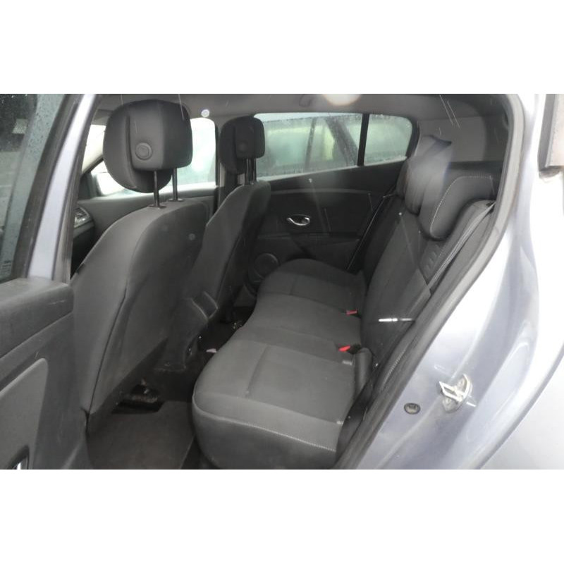 Capot RENAULT MEGANE 3 Photo n°10