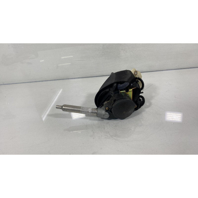 Pretensionneur de ceinture avant gauche MERCEDES CLASSE A 168 Photo n°6