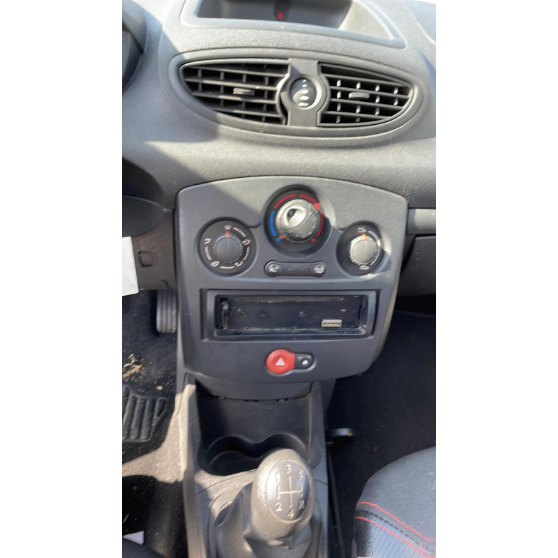 Pretensionneur de ceinture avant droit RENAULT CLIO 3 Photo n°4