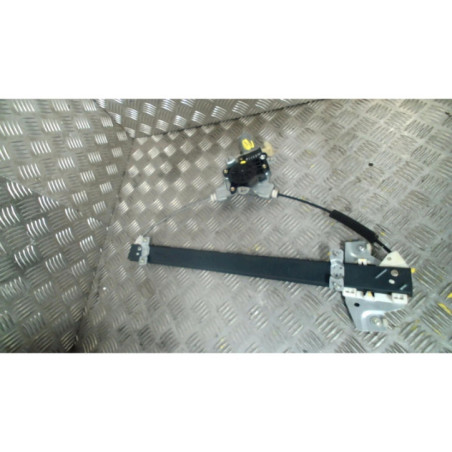 Leve vitre electrique avant droit HYUNDAI GETZ Photo n°1