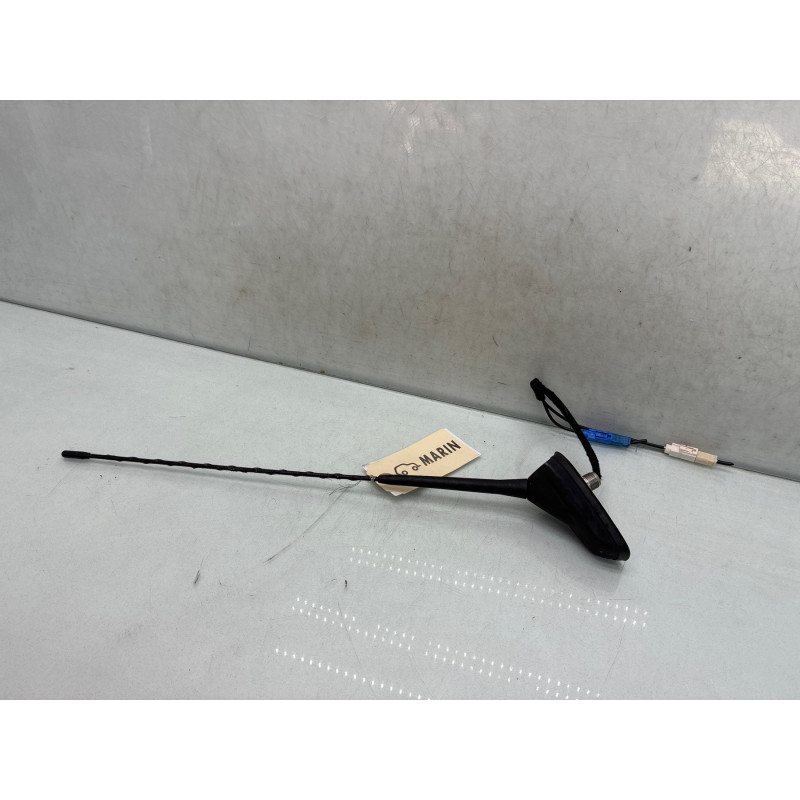 Antenne PEUGEOT 208 1 Photo n°1
