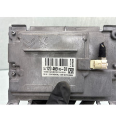 Ecran GPS PEUGEOT 208 1