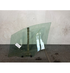 Vitre avant droit PEUGEOT 208 1