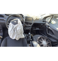 Facade autoradio PEUGEOT 208 1