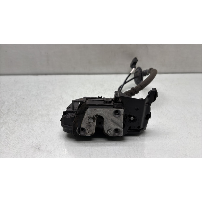 Serrure avant droit RENAULT CAPTUR 1 Photo n°1