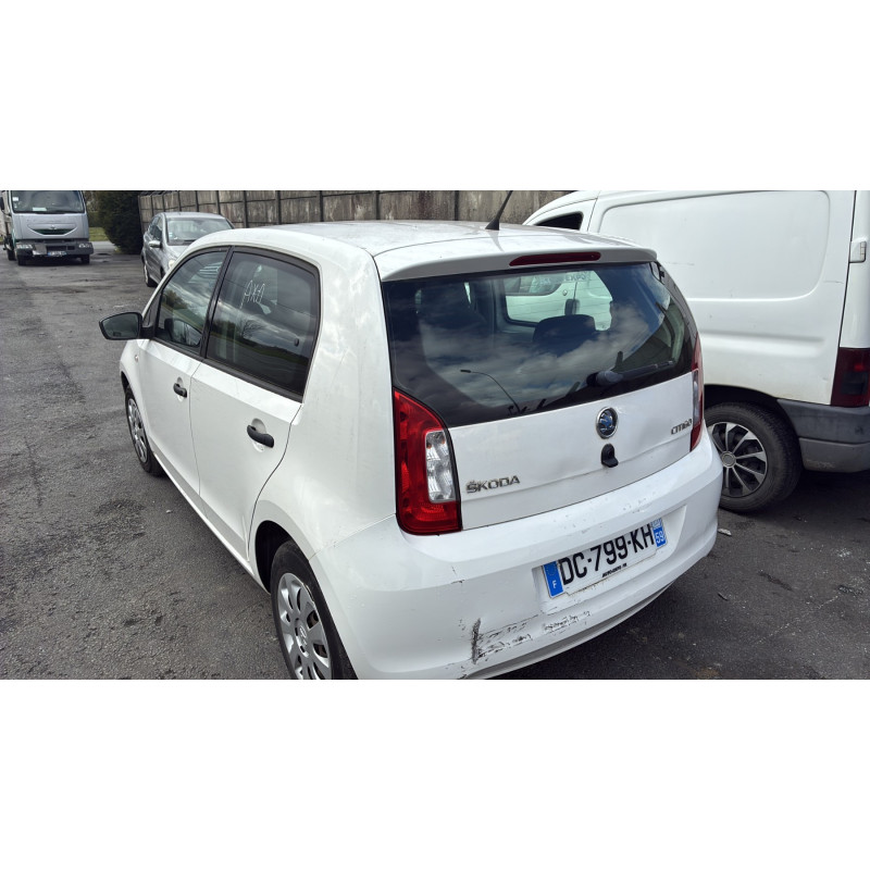 SKODA CITIGO PHASE 1 1.0 MPI - 12V Photo n°4