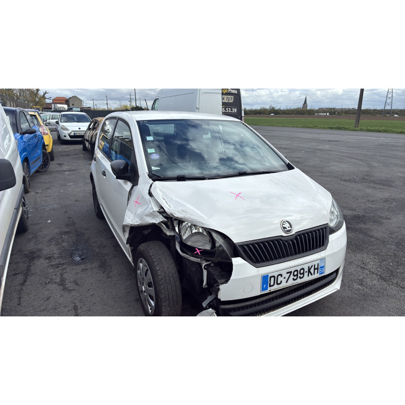 SKODA CITIGO PHASE 1 1.0 MPI - 12V Photo n°8