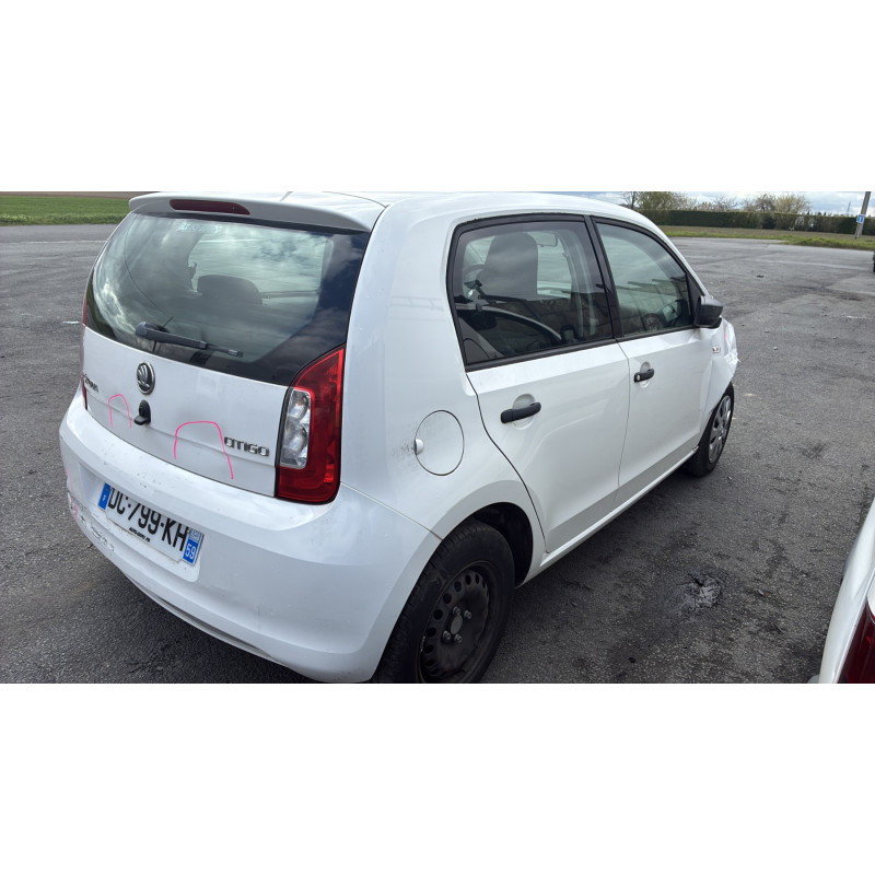 SKODA CITIGO PHASE 1 1.0 MPI - 12V Photo n°9