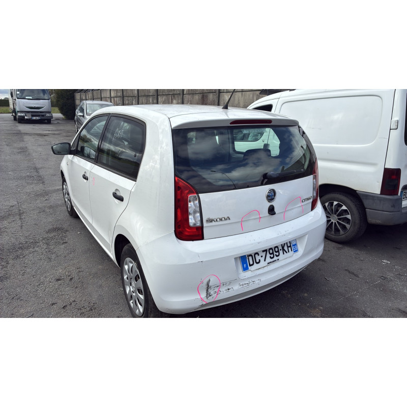 SKODA CITIGO PHASE 1 1.0 MPI - 12V Photo n°10
