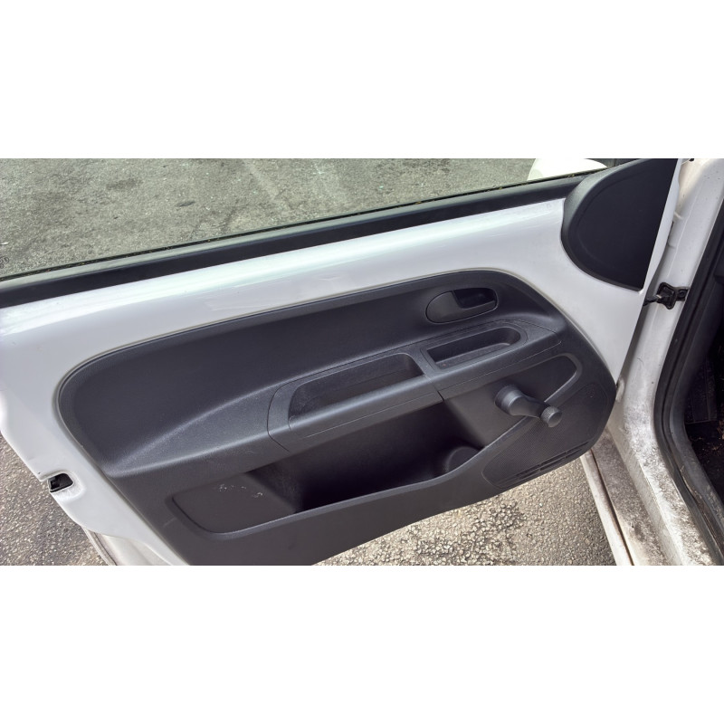 SKODA CITIGO PHASE 1 1.0 MPI - 12V Photo n°15